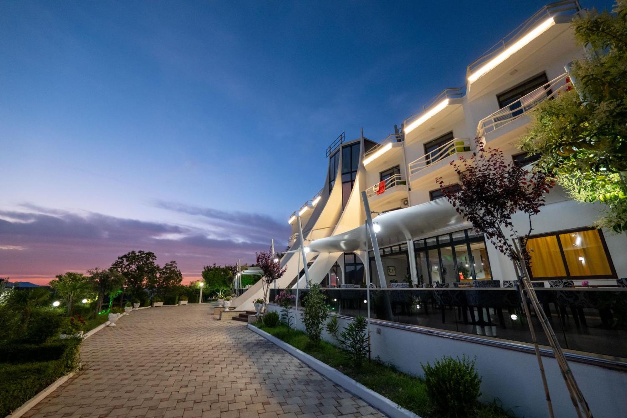 Edva Resort Radhime Exterior photo