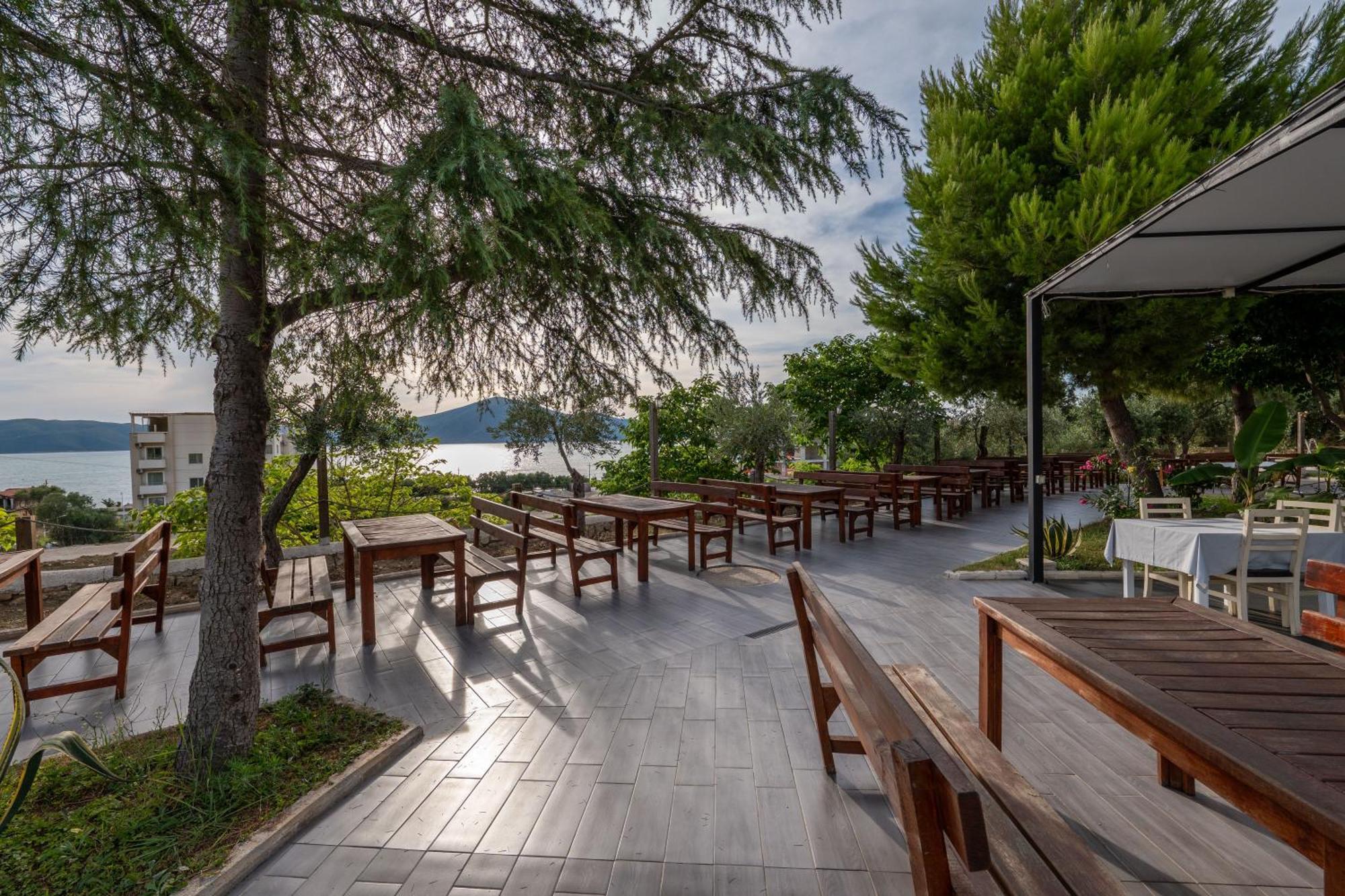 Edva Resort Radhime Exterior photo