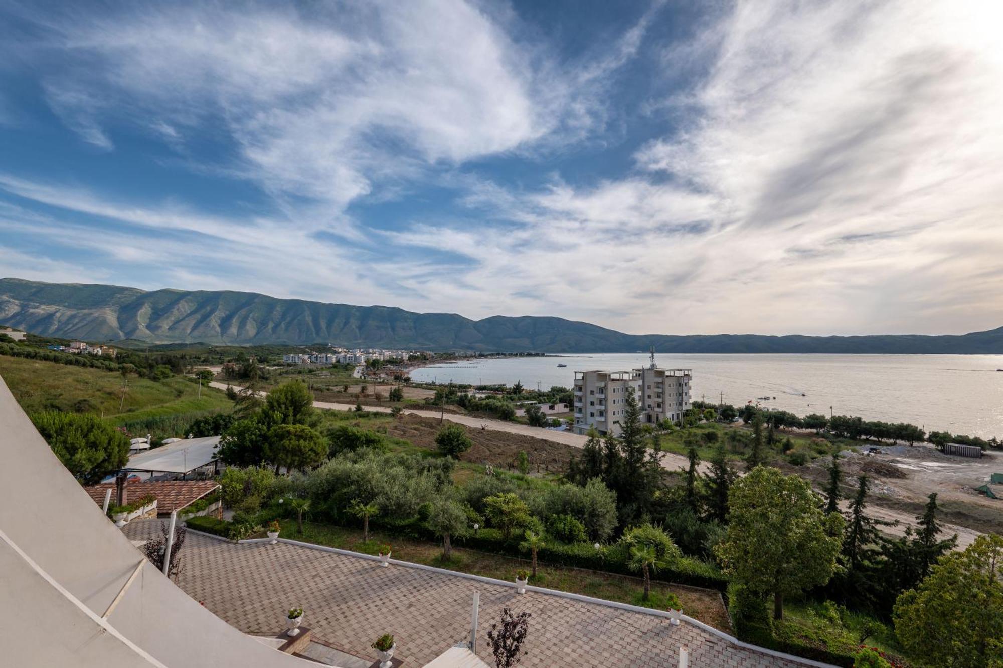 Edva Resort Radhime Exterior photo